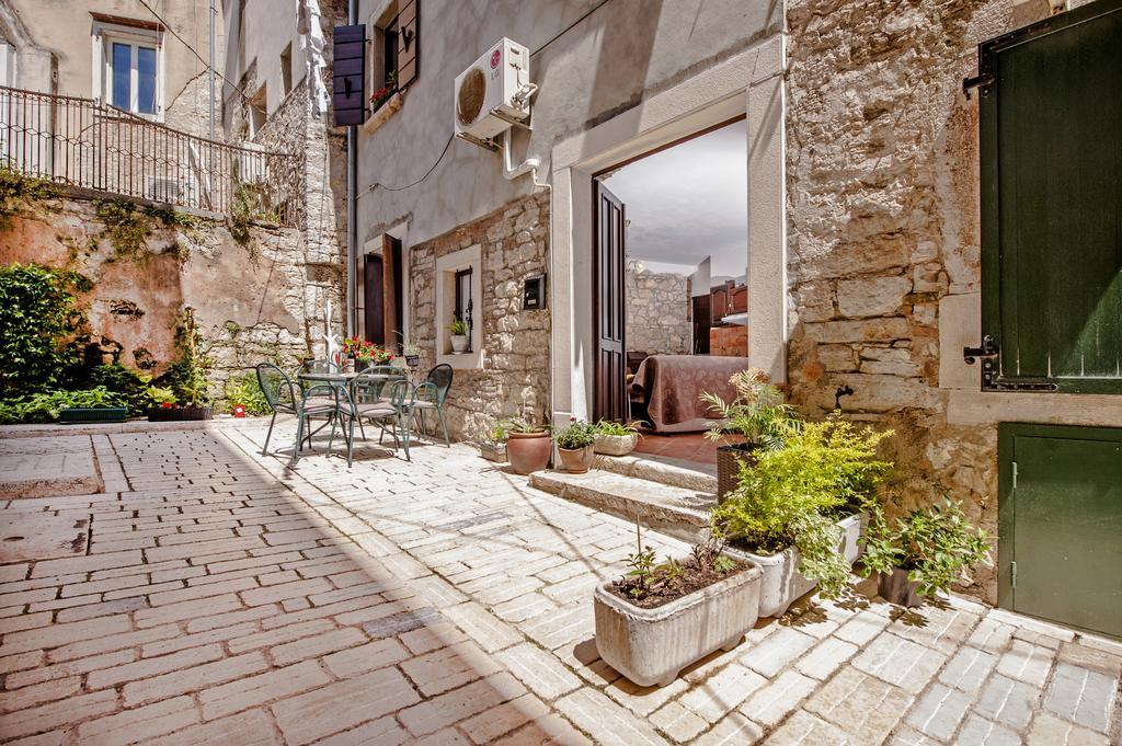 Apartments Taylor Rovinj Ngoại thất bức ảnh